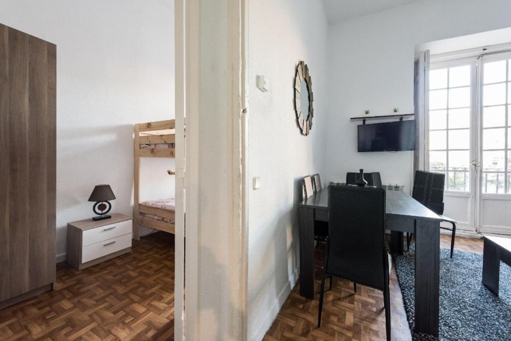 M&F Apartaments Chueca Madrid Bagian luar foto