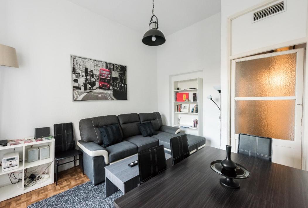 M&F Apartaments Chueca Madrid Bagian luar foto