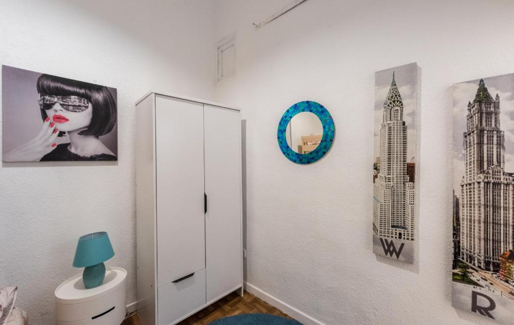 M&F Apartaments Chueca Madrid Bagian luar foto
