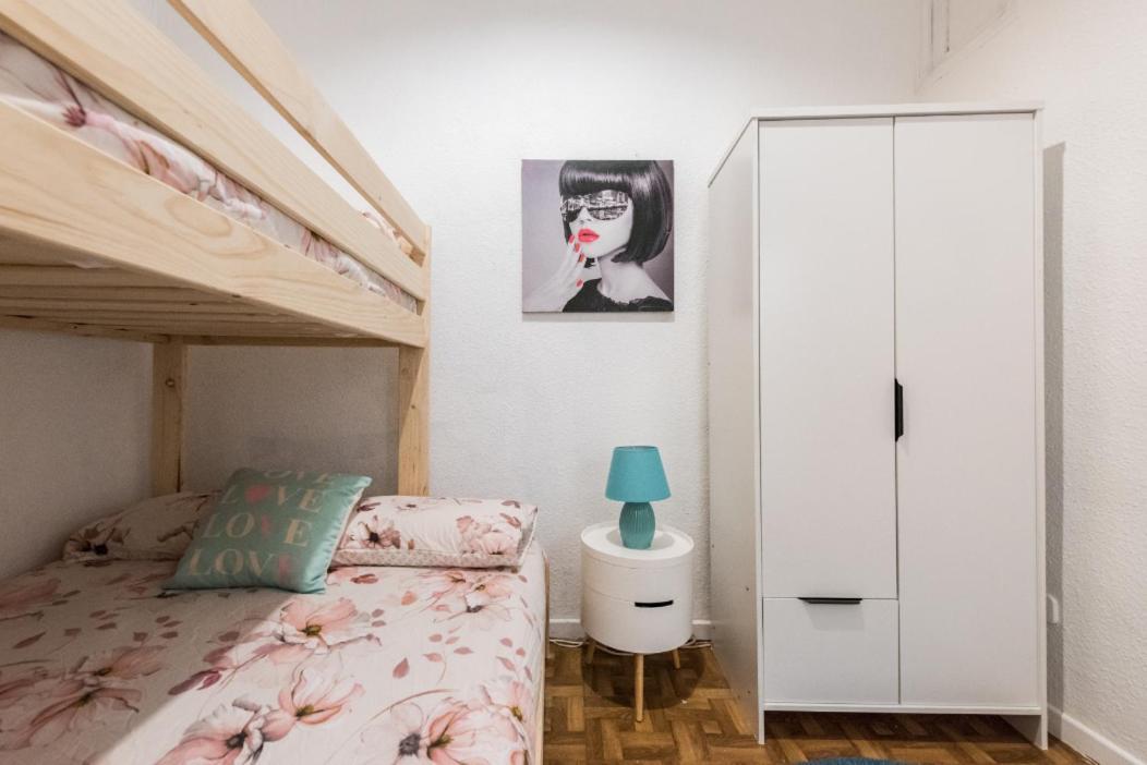 M&F Apartaments Chueca Madrid Bagian luar foto